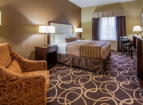 Best Western Plus Pioneer Park Inn