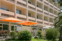 Best Western Hotel des Thermes Các khách sạn ở Balaruc-le-Vieux
