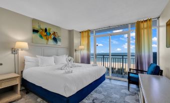 Hosteeva 2-Br Oceanfront Views w Pool Atlantica Towers Condo