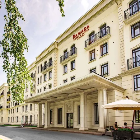 Ramada Hotel & Suites by Wyndham Novosibirsk Zhukovka (Рамада Новосибирск)