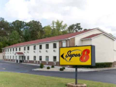 Super 8 by Wyndham Radcliff Ft. Knox Area Hoteles en Radcliff