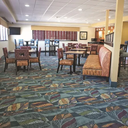La Quinta Inn & Suites by Wyndham Edmond