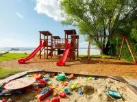 Pamela Hotels in Balatonföldvári