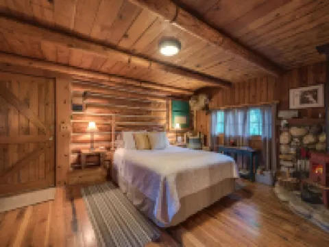 The Davies Family Inn Hotels in Placerville