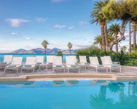 キャノピー バイ ヒルトン カンヌ カンヌのホテル