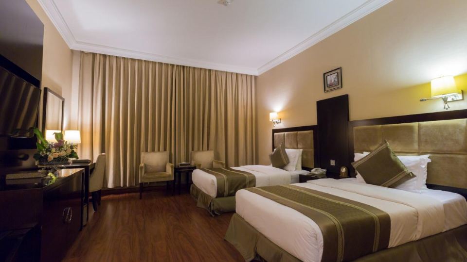 Veloran Hotel