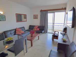 Apartment with Beach at 50 Meters, Swimming Pool and Wonderful Ocean/Sunset View