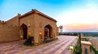 Sairafort Sarovar Portico Hoteles cerca de Gadisar Lake