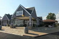 Baymont Inn and Suites by Wyndham Farmington, MO