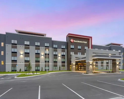 Best Western Plus Winter Haven Inn  Suites  Hotels in Polk County
