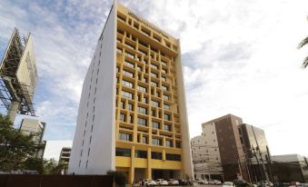 City Express Plus by Marriott Monterrey Galerias - Housity