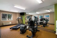 Garner Hotel Londonderry - Manchester by IHG - parking