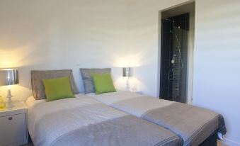 Cube Elite 4 - Housity