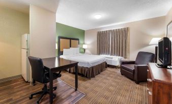 Extended Stay America Suites - Wichita - East