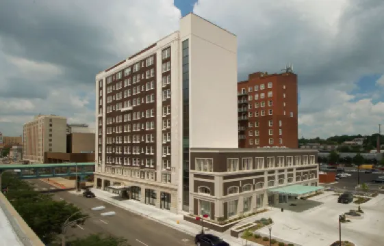 Hotel Blackhawk, Autograph Collection Hotels in Davenport