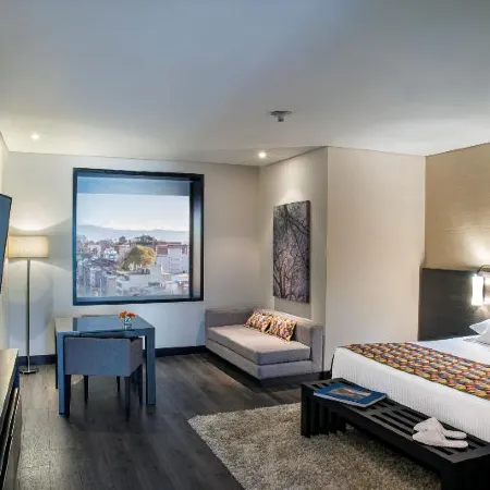 Cité Hotel Отели рядом с достопримечательностью «Зона T»