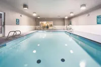 La Quinta Inn & Suites by Wyndham Roswell - Pools
