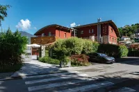 Lake Hotel la Pieve Các khách sạn ở Lovere