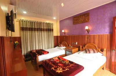 Shwe Nadi Guest House Отели рядом с достопримечательностью «Bagan Nan Myint Tower»