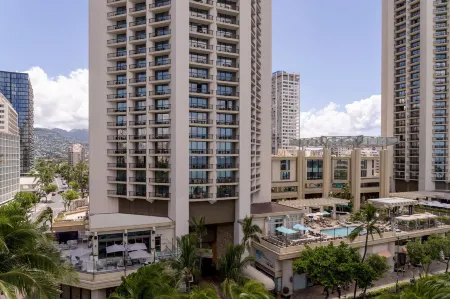 Moana Surfrider, A Westin Resort & Spa, Waikiki Beach