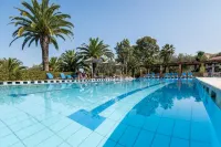 Helion Villas and Apartments - Swimmingpools