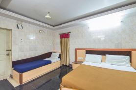 Hotel Sai Samrat