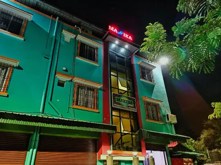 Mahika by the Riverside Отели рядом с Аэропорт Багдогра