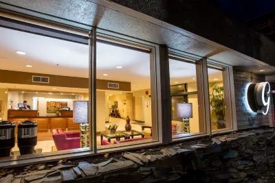 Red Lion Inn & Suites Olympia, Governor Hotel Hotel dekat Evergreen State College