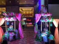 The Downtown Hotels in New Kanpur City