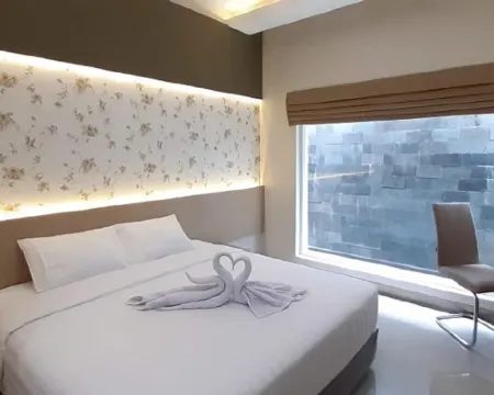 THE VILLA SOLO BARU Hotels in Grogol