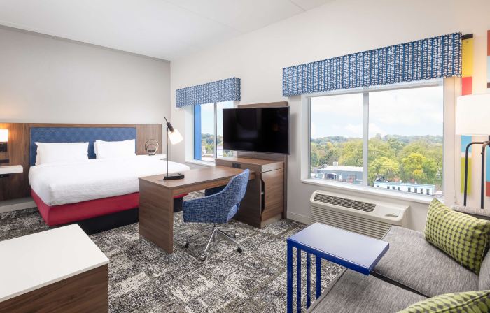 Hampton Inn & Suites by Hilton Rochester Downtown
