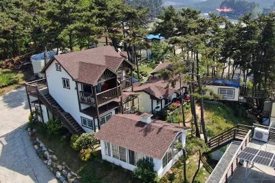 Modni Pension Các khách sạn gần Vườn quốc gia Taean Haean