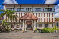 Grand Santhi Hotel Hotel dekat Universitas Udayana, Kampus Sudirman
