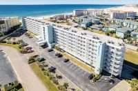 SeaCrest #313 Bright, Airy Coastal Vibes 2 Bedroom Condo by RedAwning Hotels near Smokey D's Bbq & Thai Food
