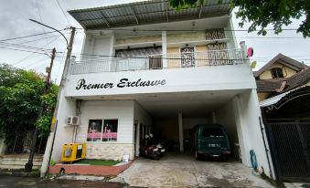 Premier Exclusive Guesthouse