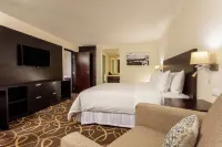 DoubleTree by Hilton Toluca Hotels near San Miguel