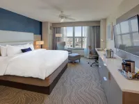 ฮิลตัน เวอร์จิเนียบีช โอเชียนฟรอนท์ โรงแรมในเวอร์จิเนียบีช