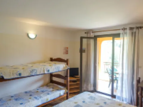 Residence Cabanaccia Studio 38m² Hotele w: Serriera