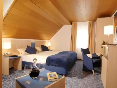 Garni - Hotel Adler Hotels in der Nähe von Kemnat Rosenstraße