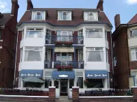 North Parade Seafront Accommodation