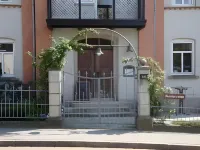 Dorfschänke Deggendorf Hotel & Apartmenthaus & Biergarten, E-Bike-Verleih Kostenlos Các khách sạn ở Deggendorf
