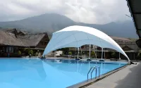 Kampung Sumber Alam Garut فنادق في Tarogong Kaler