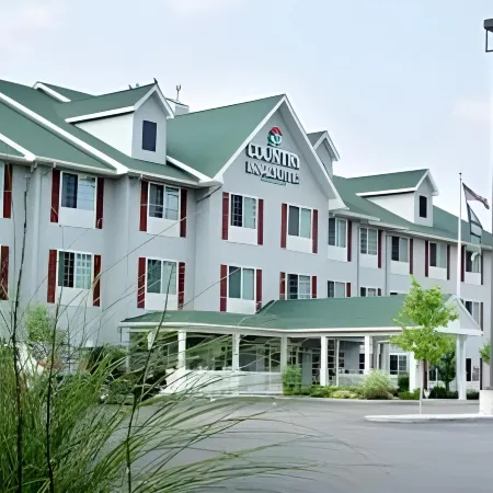 Country Inn & Suites by Radisson, Charleston South, WV