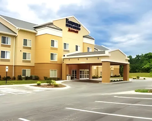 Fairfield Inn & Suites High Point Archdale Hotels in Randolph County
