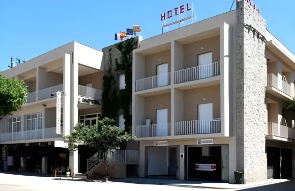 西班牙之門酒店