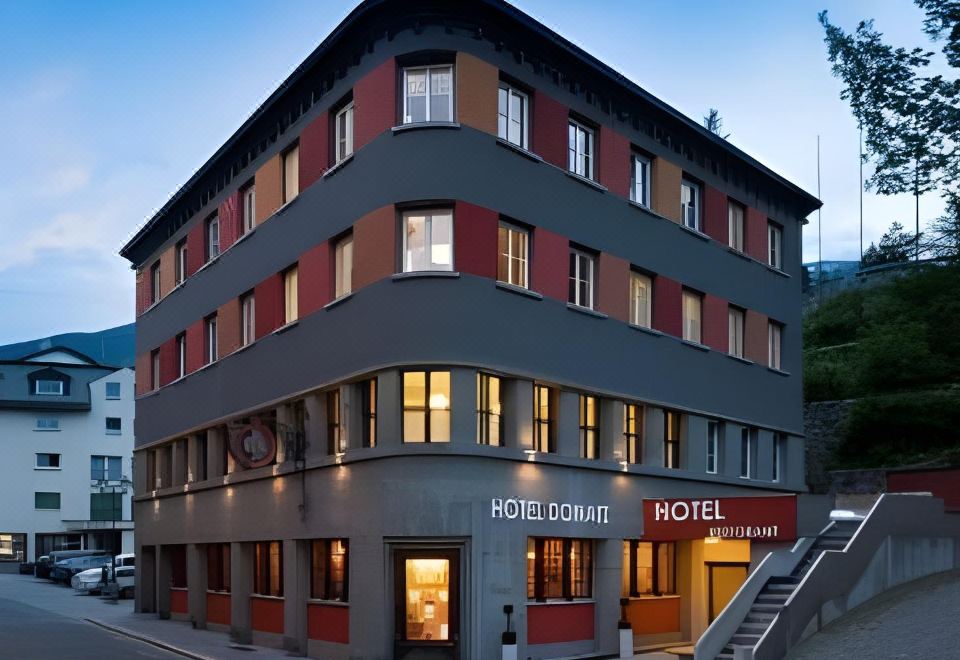 hotel overview picture