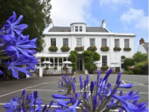 La Collinette Hotel, Cottages & Apartments Hotels in Saint Peter Port