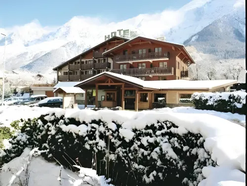 Chalet Hôtel du Bois - parking