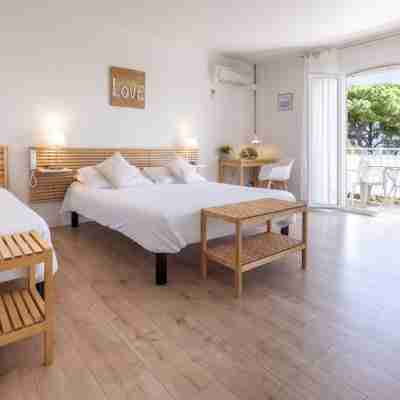Hôtel & Studios Astor Rooms