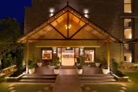 Lemon Tree Hotel, Kasauli Hotels near North end of abandoned original Barog Railway Tunnel